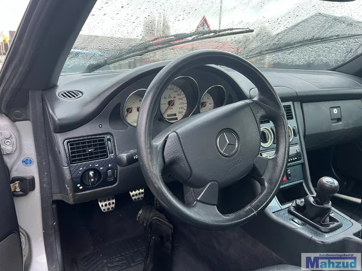 mercedes-slk-r170-20-zilver-744-demontage-onderdelen-sloop — foto 12