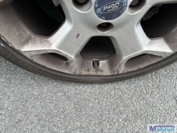2010-ford-ka-2-12-rood-169a4000-8p-demontage-onderdelen-sloop — foto 25
