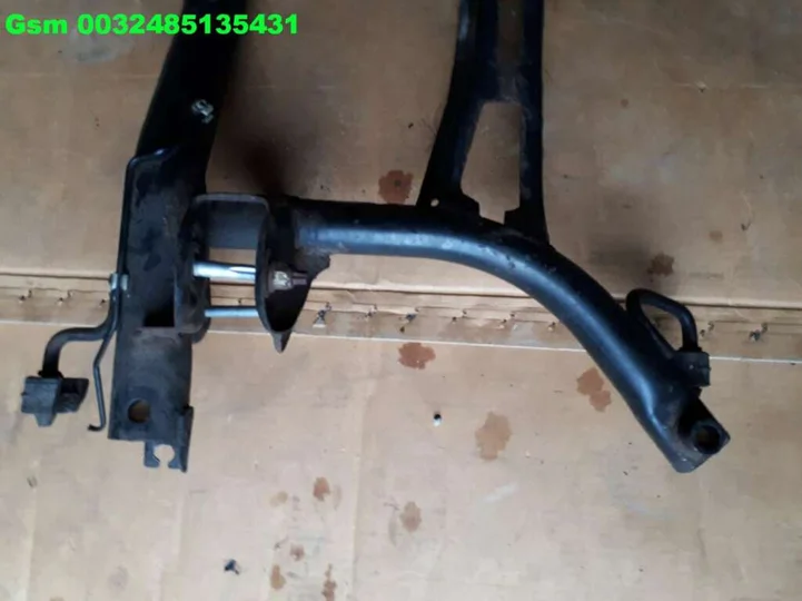 1k0505315bh-subframe-achter-golf-6-achteras-a3-8p-achterbrug — foto 5