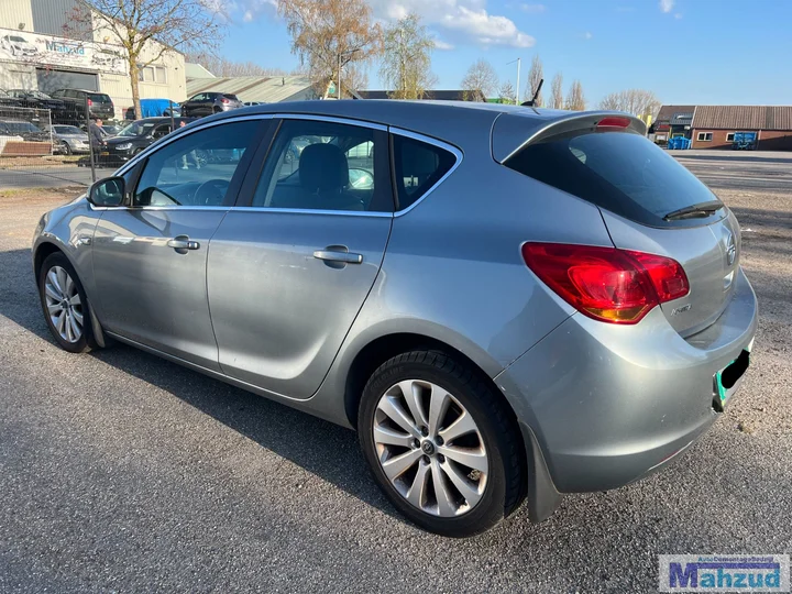 opel-astra-j-sport-velgen-5x105-566-17-inch — foto 2
