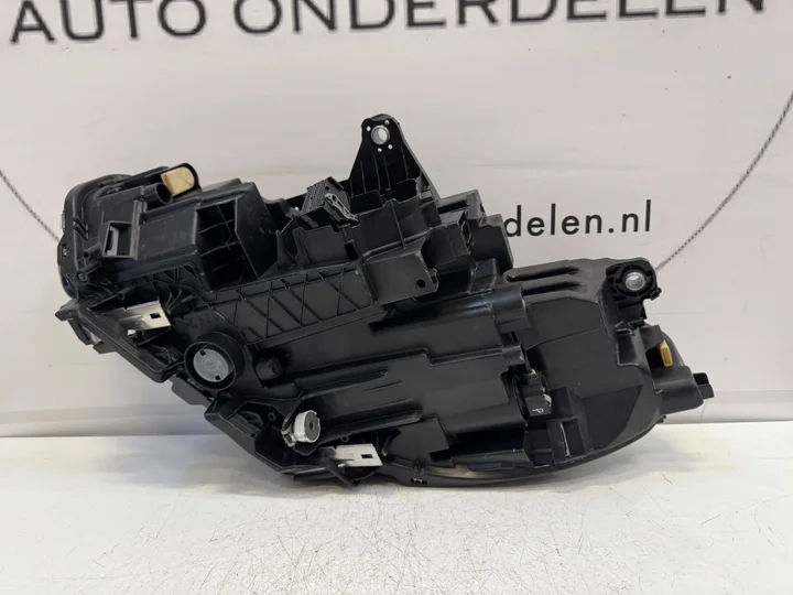 bmw-1-serie-f70-f74-shadow-full-led-koplamp-7886592-rechts — foto 6
