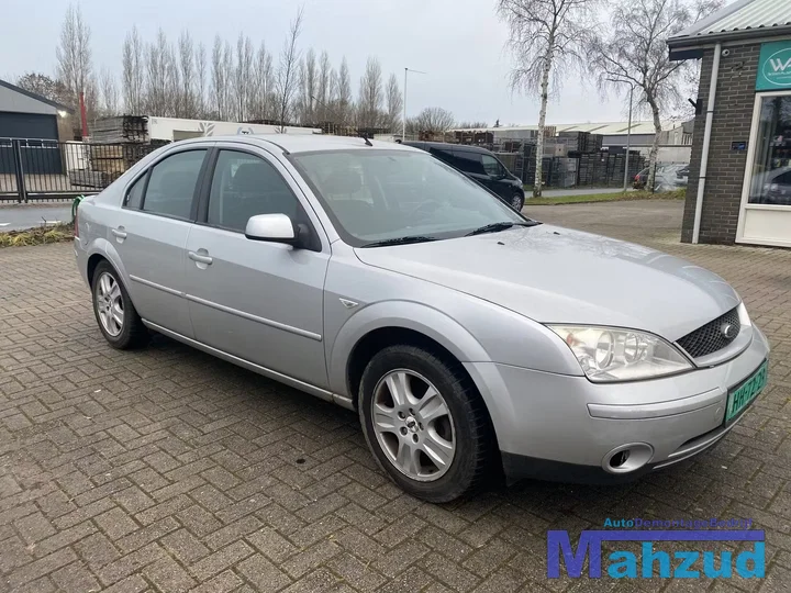 2001-ford-mondeo-3-20-16v-zilver-onderdelen-demontage — foto 9