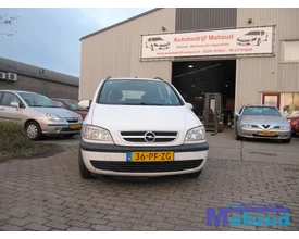 2004-opel-zafira-a-2-2-16v-dti-demontage-sloop-75
