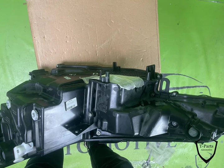 toyota-chr-koplamp-rechts-lamp-81110f407100 — foto 4