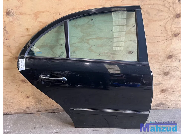 MERCEDES E KLASSE W211 Zwart C197 Rechts Achter deur 2002-2009