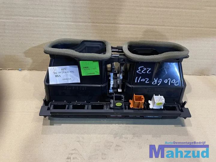 vw-polo-6r-zwart-luchtrooster-dashboard-set — foto 6