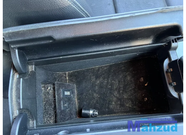 mercedes-e-klasse-w212-dashboard-delen-20092013