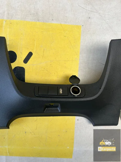 asbak-bakjes-usb-lader-toyota-aygo-x-5543340h010 — foto 2