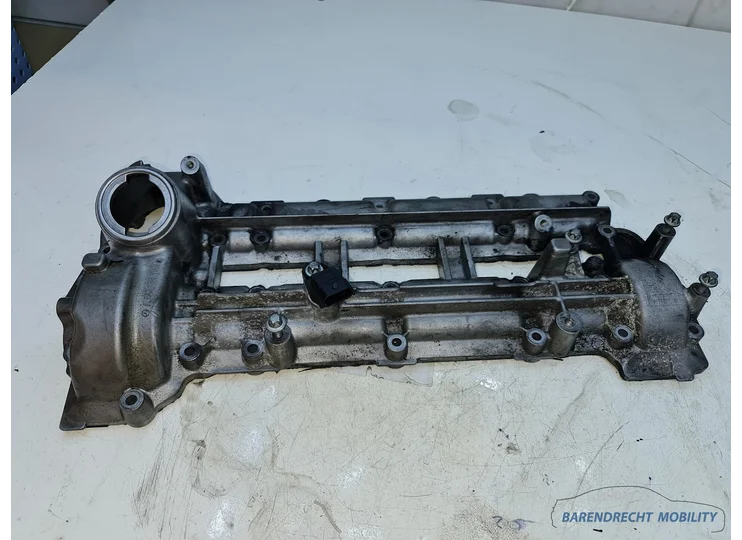 OM642 642 Mercedes Chrysler Jeep Dodge Pierburg kleppendeksel kleppen deksel rechts passagierskant origineel nette staat gebruikt 2005 2006 2007 2008 2009 2010 2011 2012 2013 2014 BARENDRECHT MOBILITY SERVICE