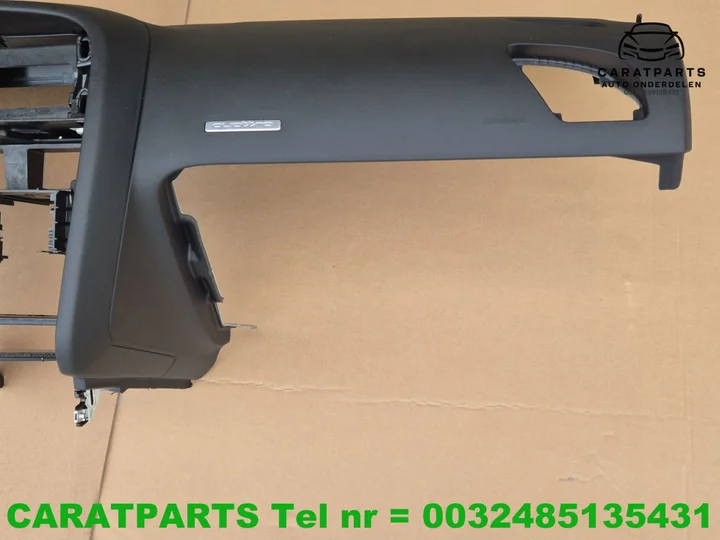 8t1857041f-8t1857003c-8t1857003d-audi-a5-dashboard-a5 — foto 11