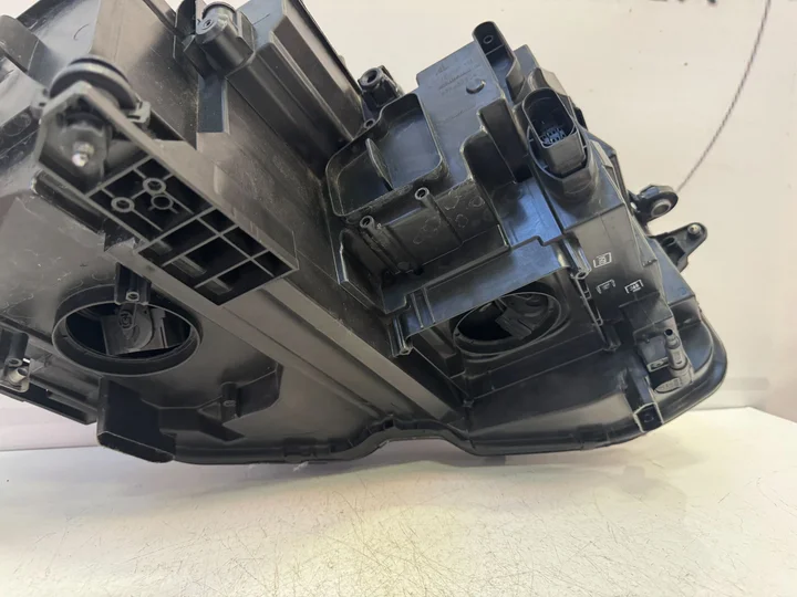 vw-tiguan-5na-5nb-vol-led-koplamp-links-5nb941081a — foto 8