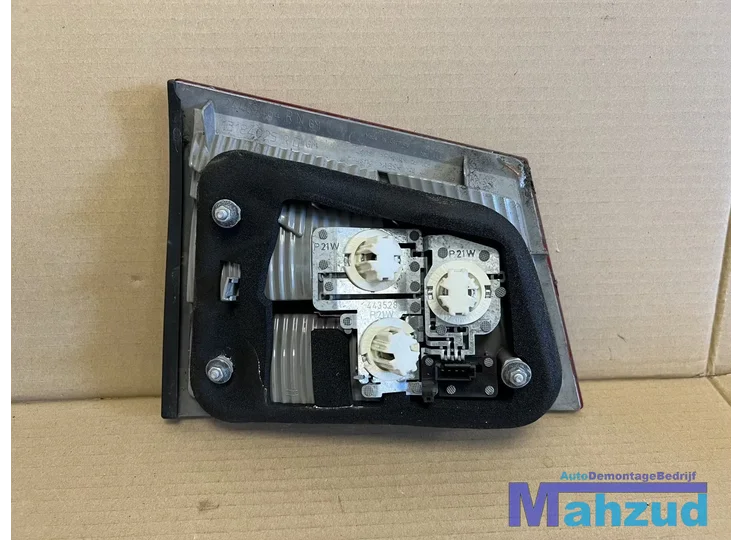 opel-vectra-c-station-rechts-binnen-achterlicht-20032009