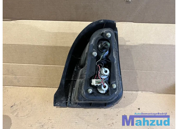 mitsubishi-colt-5-links-achterlicht-left-backlight