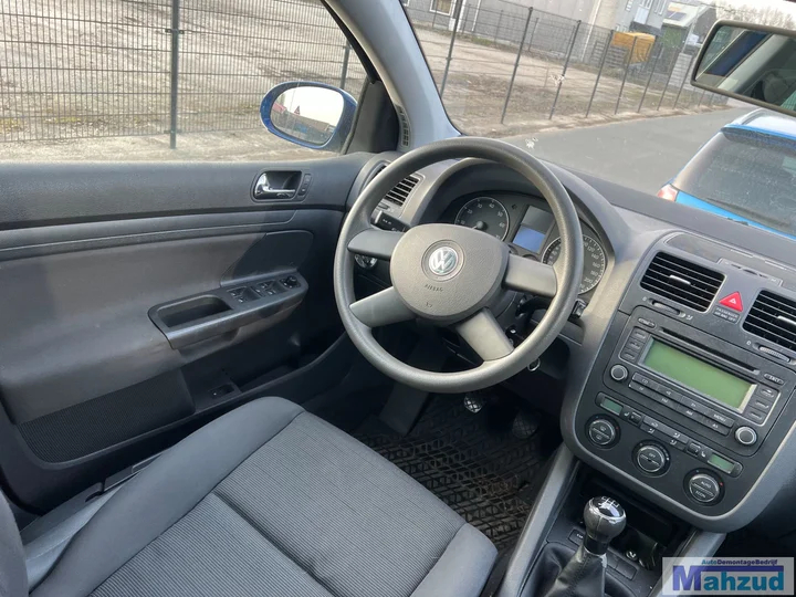 vw-golf-5-14-fsi-blauw-lc5j-bkg-fxq-demontage-sloop-onderdelen — foto 11