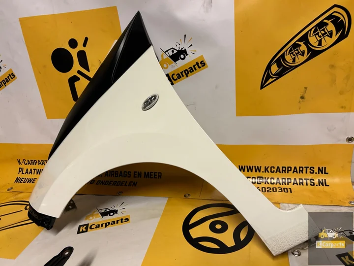 toyota-aygo-spatbord-links-voor-068-schade-vrij-1423