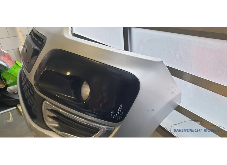 citroen-c3-picasso-voorbumper-voor-bumper-zilver-origineel-gebruikt-mistlamp-mistlampen-2009-2010-2011-2012-2013-2014-2015-2016-barendrecht-mobility-service