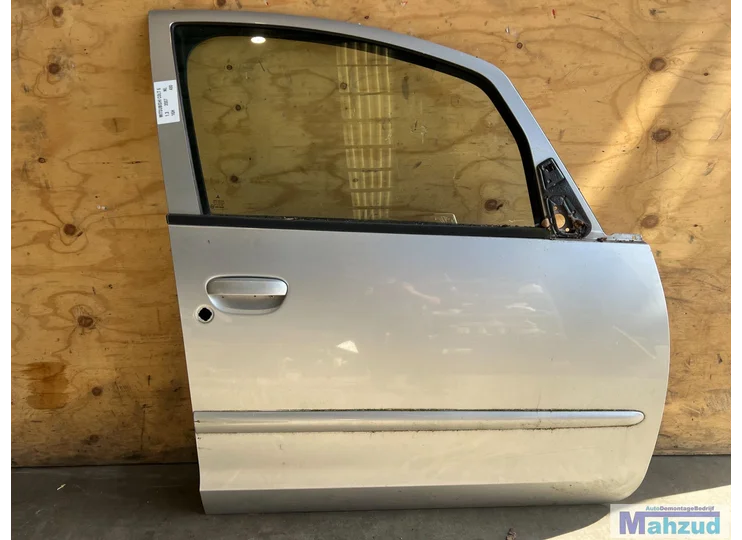 Mitsubishi colt 6 grijs 16H Rechts voor deur 2004-2014