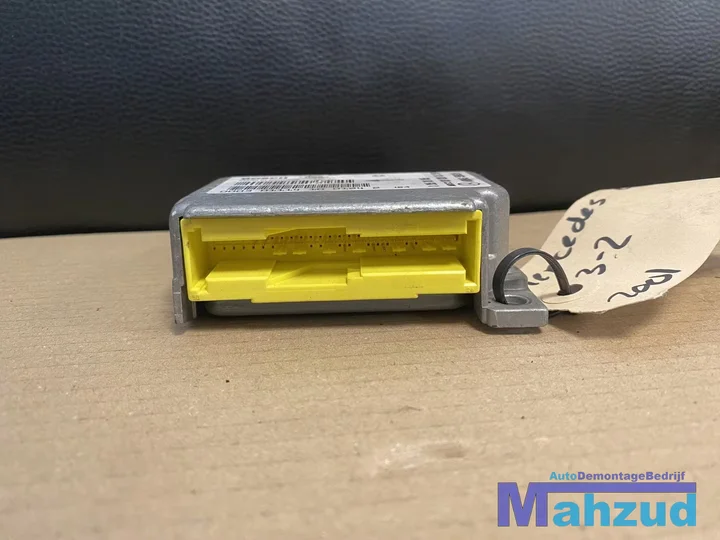 mercedes-clk-w208-airbag-module-0018200826 — foto 3