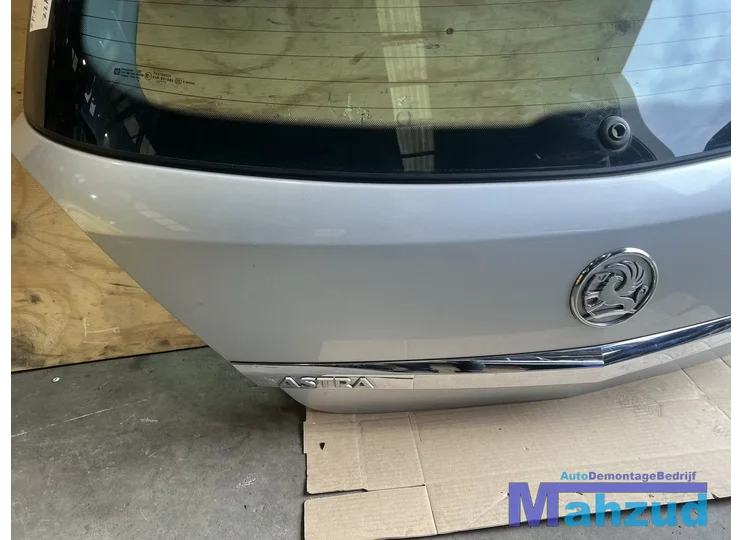 opel-astra-h-hatchback-zilver-z2au-achterklep-20032011