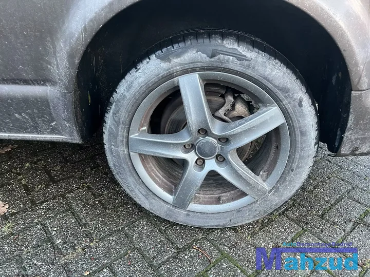 2012-vw-transporter-t5-5-25-tdi-onderdelen-demontage — foto 32