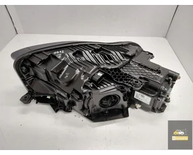 761941081-vw-touareg-iii-761-matrix-linkerlamp-ideaal — foto 3