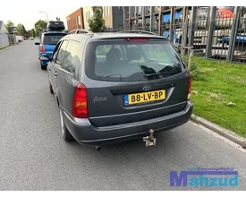 ford-focus-1-turnier-16-16v-demontage-station-onderdelen — foto 4