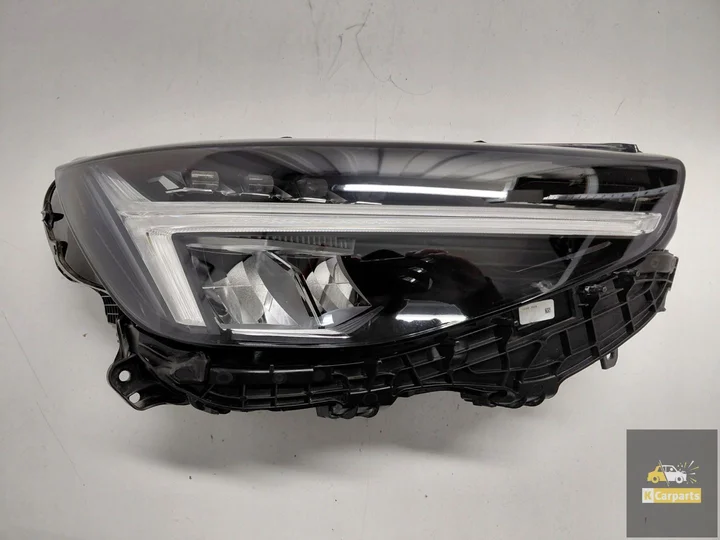 32338909-volvo-xc40-lift-volledig-ledlamp-rechts-ideaal-xc40-lift — foto 5