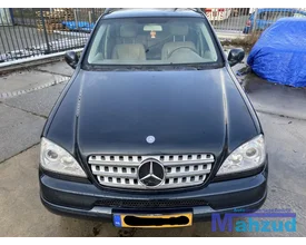 mercedes-ml-w163-groen-189-motorkap-met-grille-19982005 — foto 2