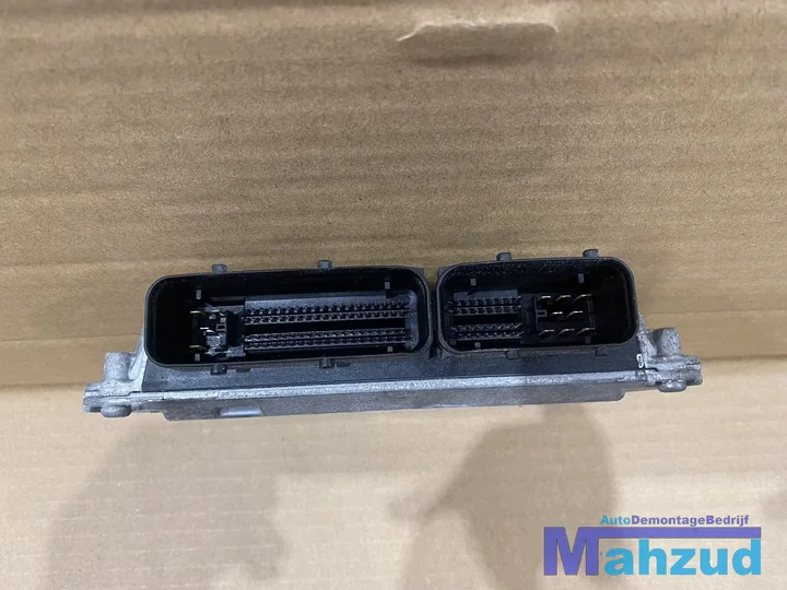 vw-polo-9n-12-ecu-motormanagement-20012009-03e906033l — foto 2