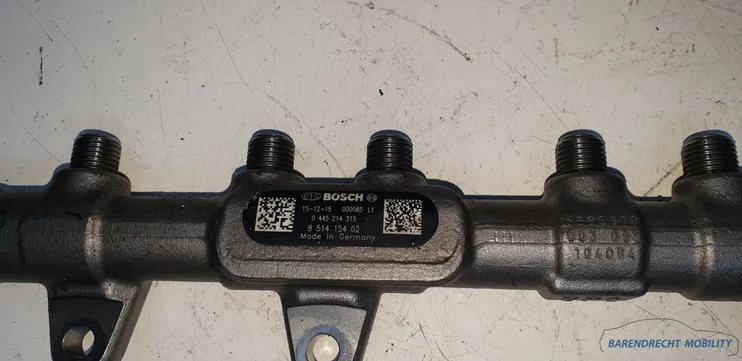 injectorrail-b47d20a-bmw-1-3-4-5-serie-fseries-851415402-druksensor-brandstof-origineel-gebruikt — foto 2