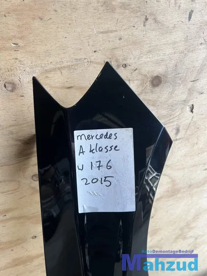 mercedes-a-klasse-w176-zwart-rechts-voorscherm-20122018 — foto 2