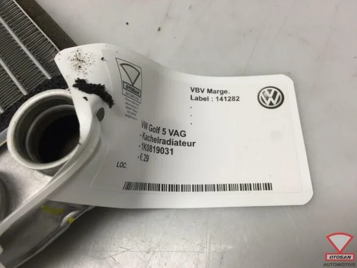 vw-golf-5-vag-kachelradiateur-1k0819031 — foto 2