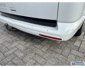 vw-transporter-t5-wit-lb9a-achterbumper-20032015 — foto 2