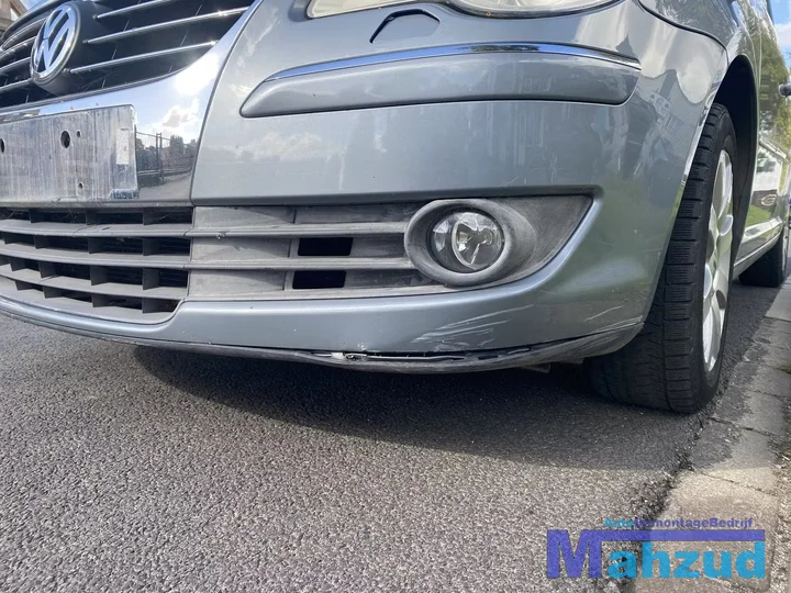2007-vw-touran-1t2-14-tsi-dsg-grijs-lr7n-voorkop-voorfront — foto 6
