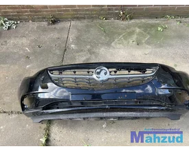 opel-corsa-e-zwart-voorbumper-bumper-voor-logo-2014-2019