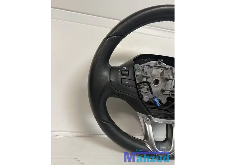 peugeot-208-stuurwiel-stuur-leder-20122019