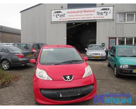 2006-peugeot-107-10-demontage-sloop-82 — foto 2