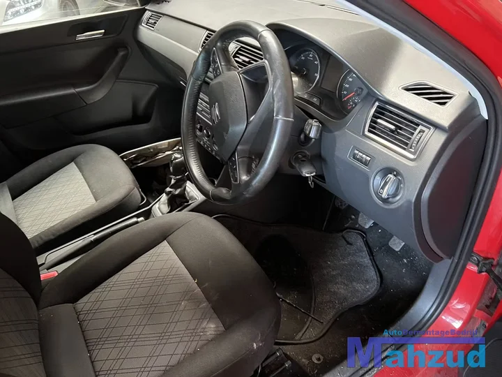 seat-toledo-4-compleet-interieur-20122019 — foto 8