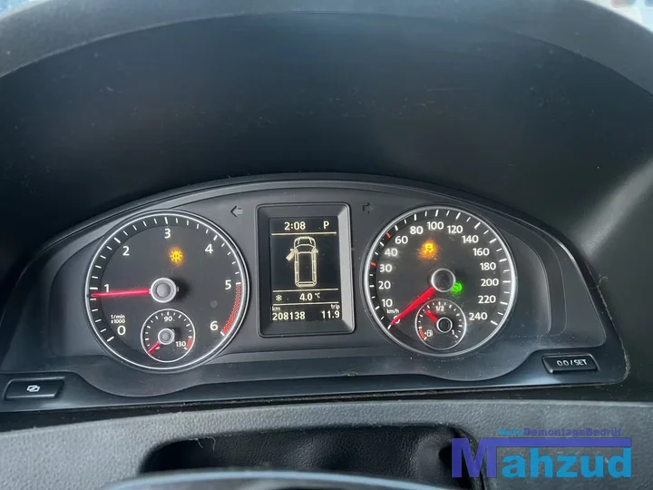 2012-vw-transporter-t5-5-25-tdi-onderdelen-demontage — foto 25