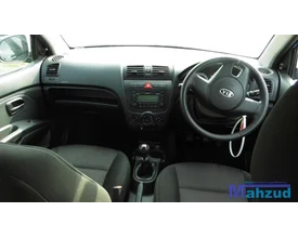 kia-picanto-sa-compleet-interieur-zwart — foto 2