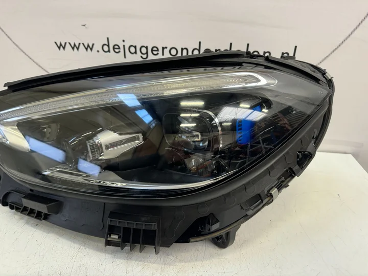 mb-c-klasse-w206-koplamp-digital-light-links-a2069062104 — foto 3