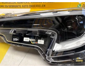 toyota-corolla-e21-facelift-koplamp-links-22-8115002x10 — foto 4