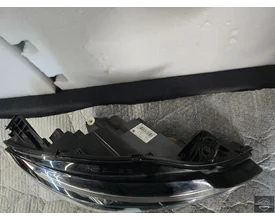 peugeot-308-t9-facelift-2019-led-koplamp-rechts-9816990580 — foto 4