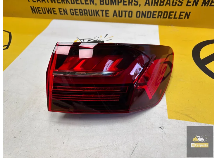 Feu arrière droit Audi A4 facelift 8W9945092AC Original