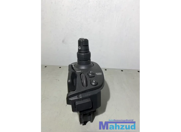 renault-clio-3-ruitenwisser-schakelaar-radio-bediening-88103003366