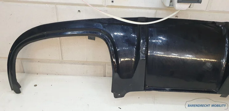 amg-diffuser-w204-c-klasse-mercedes-a2048854525-origineel-gebruikt-2007-2014 — foto 5