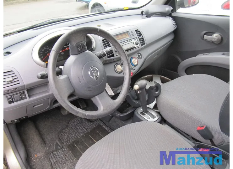 nissan-micra-dashboard-delen