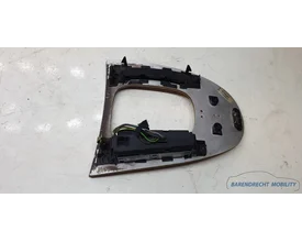 middenconsole-w209-clk-mercedes-pook-afdekkap-a2032674810-standkachel-origineel-gebruikt-2001-2008 — foto 6