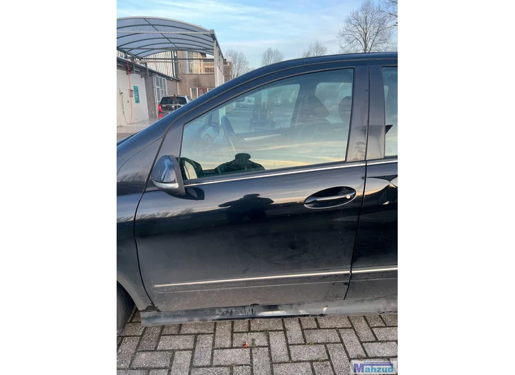 MERCEDES CLASSE B W245 noire 191 porte avant gauche 2005-2011