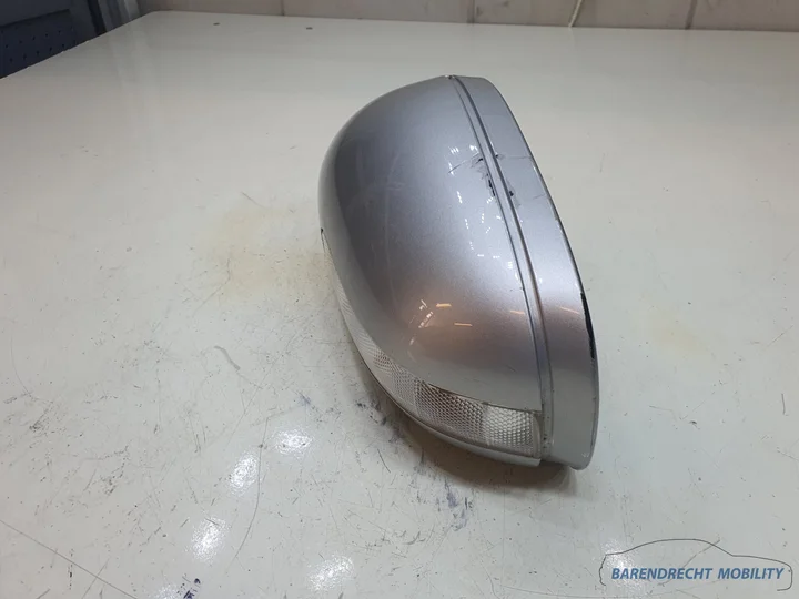 spiegelkap-mercedes-w203-c-klasse-knipperlicht-links-bestuurderskant-a2038100164-744-brilliant-silver-origineel-gebruikt — foto 3